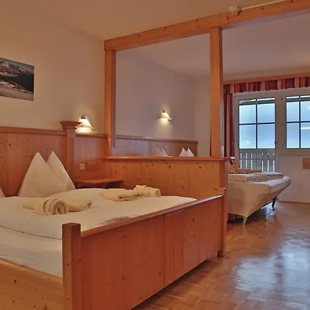 Apartahotel Paradies - Schrempfgut