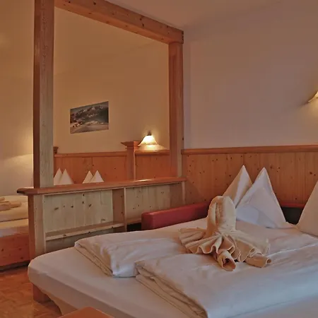Apartahotel Paradies - Schrempfgut 3*